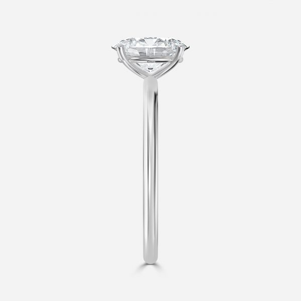 Oval Solitaire Engagement Ring