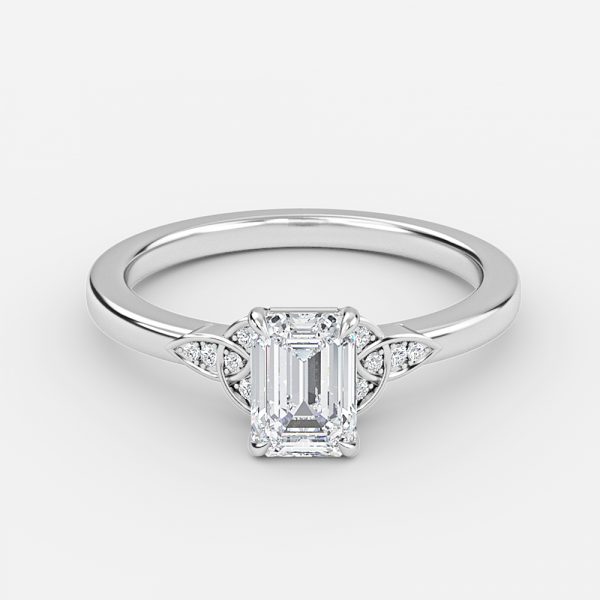 Emerald Vintage Engagement Ring